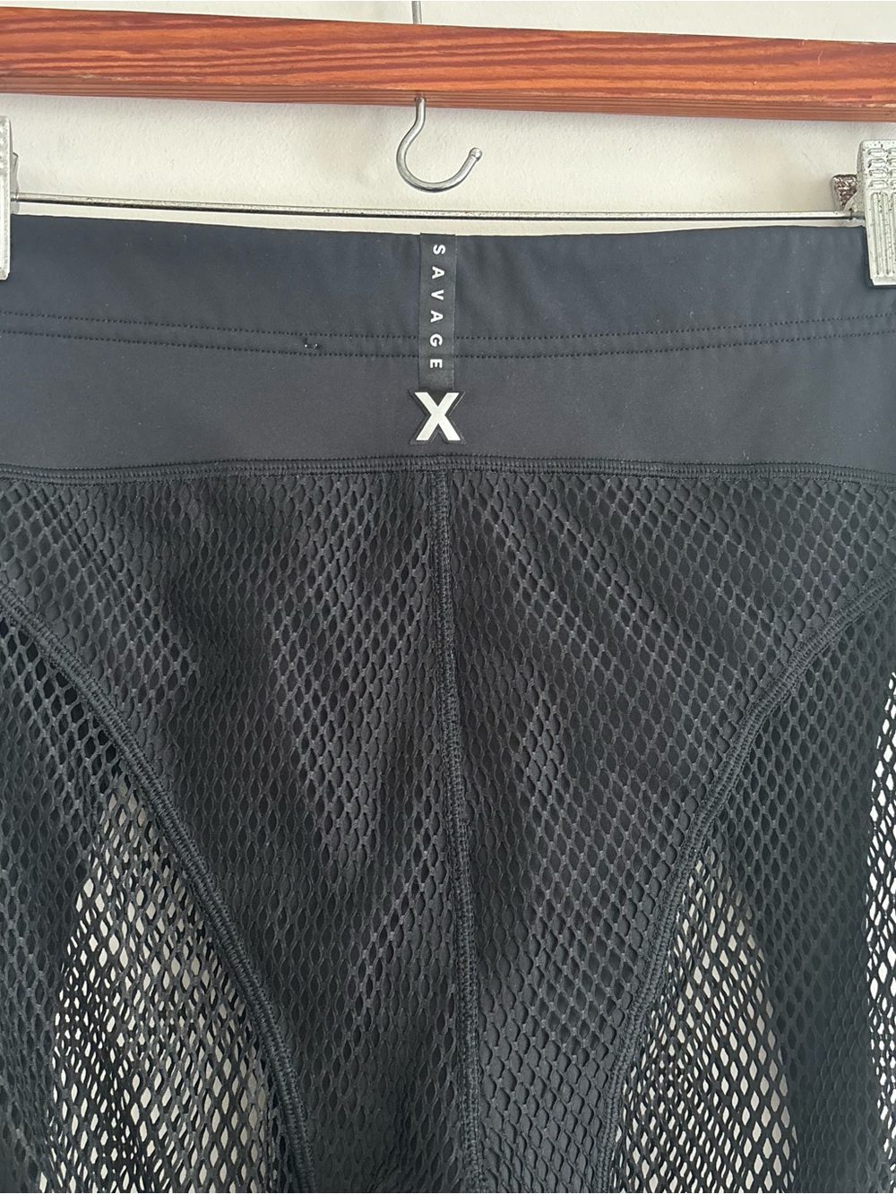Savage X Fenty pin up Black fishnet Cutout leggings size large - Picture 5 of 7